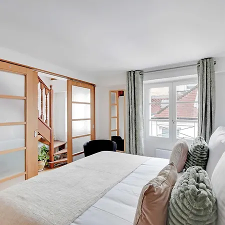 Daire Stunning Duplex 1br- 4p - Notre-dame Cathedral Paris